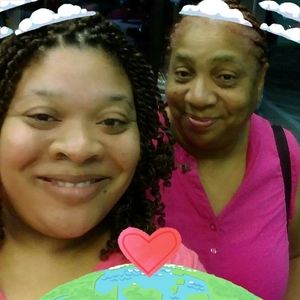 Meet your Posher, Whittney